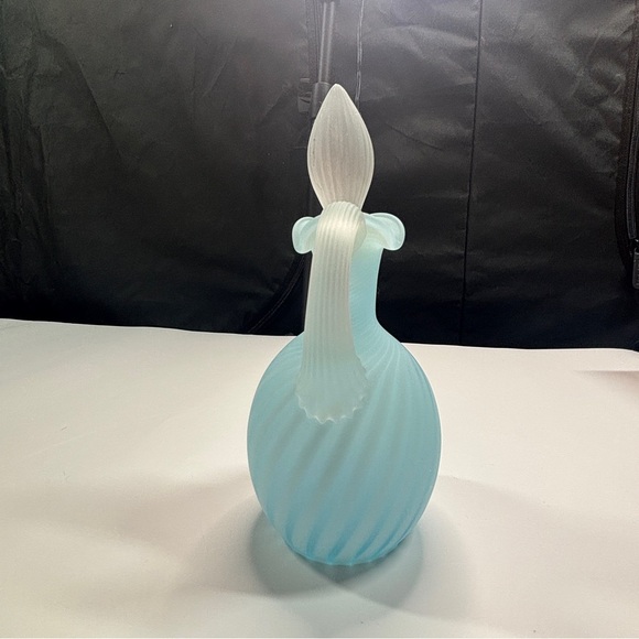 Rare Fenton Rib Optic Blue Satin Cruet c.1950 - Picture 2 of 16